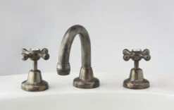 CB Ideal - Roulette - Basin Set With Fixed Gooseneck Outlet 18 CB Ideal - Roulette - Basin Set With Fixed Gooseneck Outlet -Deals Windsor Restorations Store 2b3f33 2ddb18ace5154c919a89542a7fd35eb3mv2