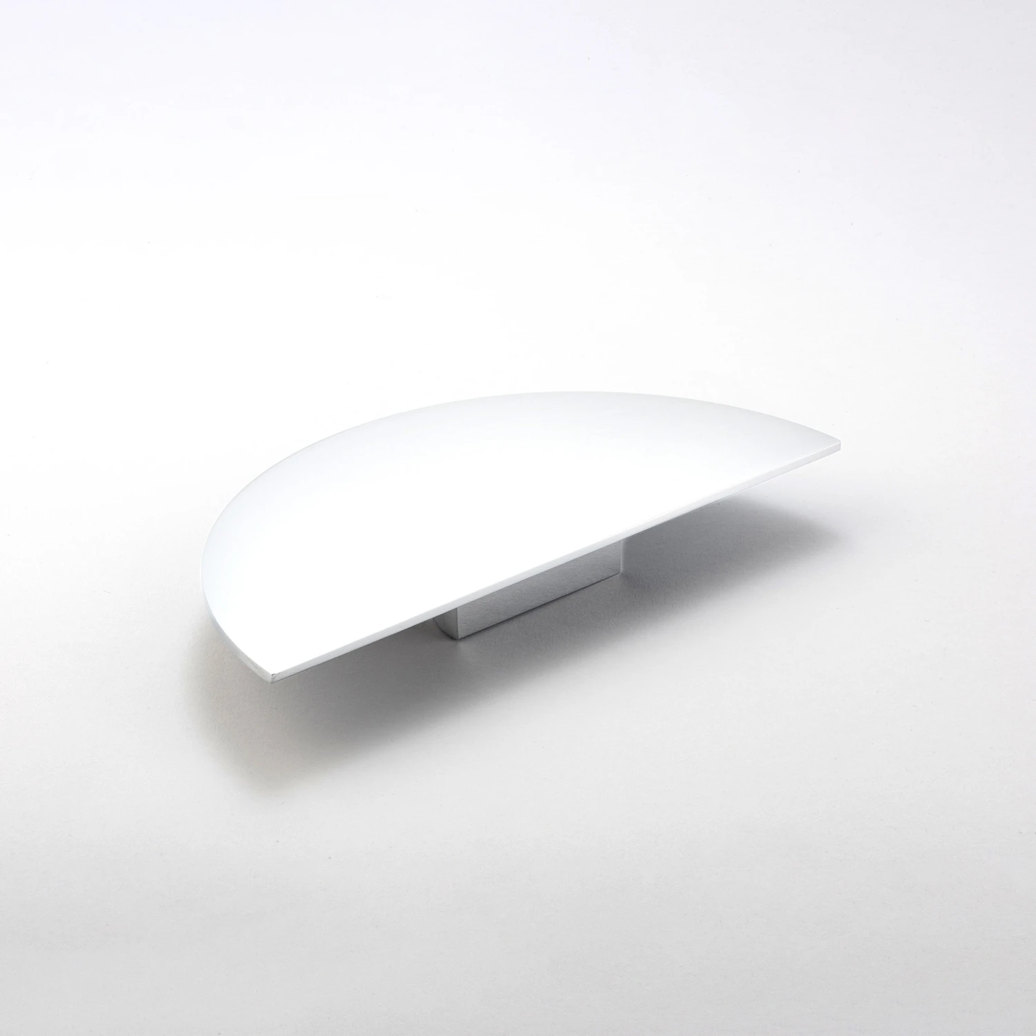 Iver - Door Pull Handle - Osaka Large Half Moon Pull L250mm 8 Iver - Door Pull Handle - Osaka Large Half Moon Pull L250mm - Image 8