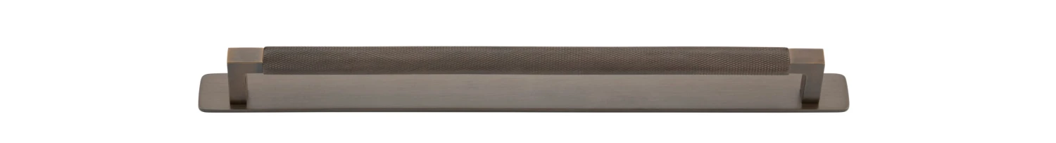 Iver - Brunswick Knurled Cabinet 'D' Handle & Backplate CTC160, 256, 320, 450mm 8 Iver - Brunswick Knurled Cabinet 'D' Handle & Backplate CTC160, 256, 320, 450mm - Image 8