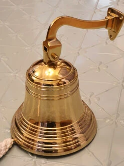 Superior Brass - Authentic Old English Ship Bell (3 Sizes) -Deals Windsor Restorations Store 2b3f33 baedc8c474724904bb072be62aca2302mv2