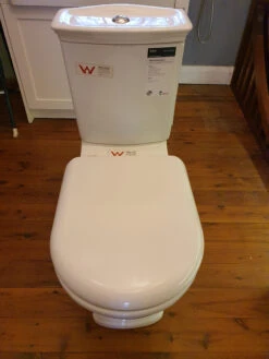 RAK Bathware - Washington - Close Coupled Toilet Suite With Top Push Flush -Deals Windsor Restorations Store 2b3f33 f384e88798f44f92a7d6d4b221069fadmv2