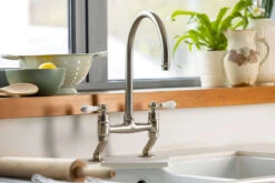 Turner Hastings - Ludlow Bridge Sink Mixer -Deals Windsor Restorations Store 2b3f33 f38ba9158c934bf4a402ad35eeb16ac0mv2